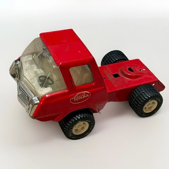 Vintage TONKA- Pressed Steel &  Truck 53012, 1970's - Collectible - Picture 2 of 4